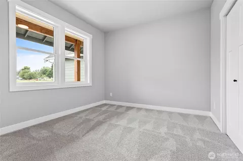 Bedroom - 320 W 3rd St, Everson, WA 98247 photo 5 of 6