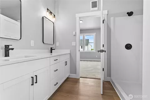 Bath - 320 W 3rd St, Everson, WA 98247 photo 2 of 3