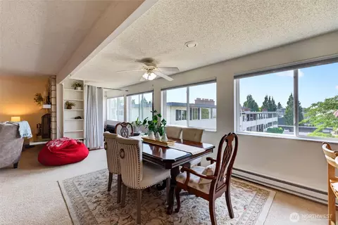 7322 19th St W #3B, Tacoma, WA 98466