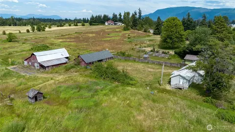 Exterior - 1948 Central Rd, Everson, WA 98247 photo 3 of 3