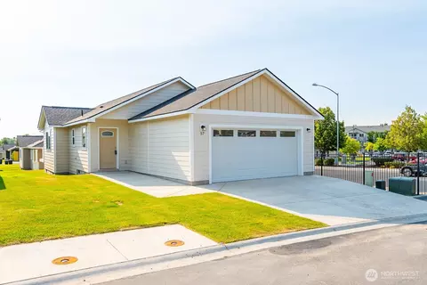 123 E 9th Ave #58, Moses Lake, WA 98837
