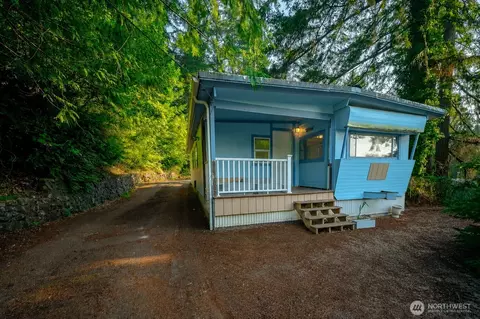 2413 Westwind Dr NW, Olympia, WA 98502