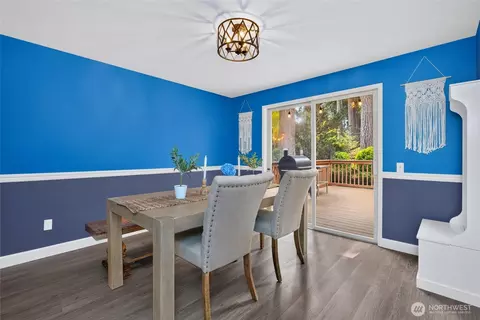 Dining - 402 170th Pl SW, Bothell, WA 98012 photo 1 of 3