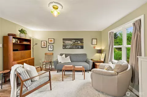 3023 NE 133rd St, Seattle, WA 98125