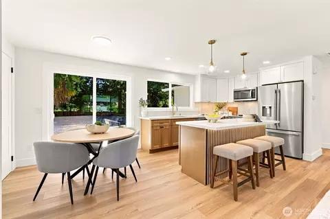 Kitchen - 824 116th St SW, Everett, WA 98204 photo 1 of 9
