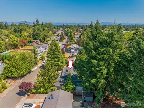 View/Area - 824 116th St SW, Everett, WA 98204 photo 3 of 4