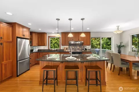 Kitchen - 10920 NE 189th St, Bothell, WA 98011 photo 2 of 6