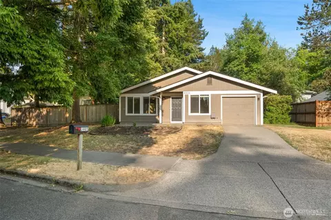 3905 N Highland St, Tacoma, WA 98407