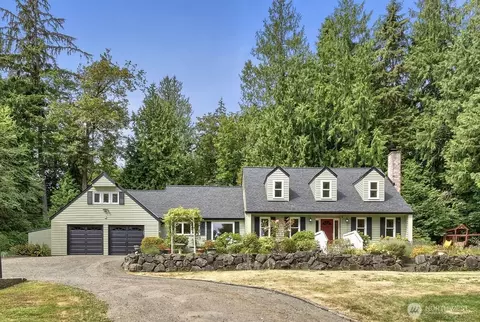98346 Jefferson Point Rd NE, Kingston, WA 98346
