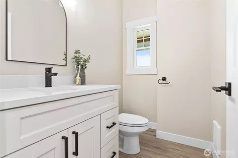 Bath - 312 W 3rd St, Everson, WA 98247 photo 2 of 4