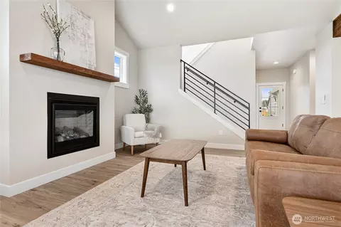 Living - 312 W 3rd St, Everson, WA 98247 photo 2 of 3