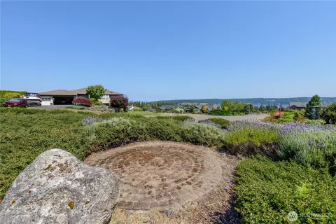 Exterior - 160 Mariners View Ct, Sequim, WA 98382 photo 3 of 3