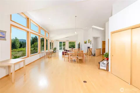 Living - 160 Mariners View Ct, Sequim, WA 98382 photo 5 of 6
