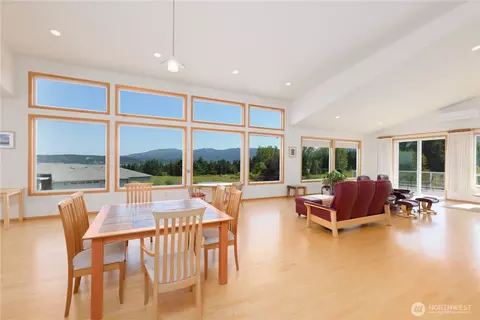 Dining - 160 Mariners View Ct, Sequim, WA 98382 photo 2 of 2