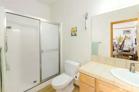 Bath - 160 Mariners View Ct, Sequim, WA 98382 photo 4 of 4