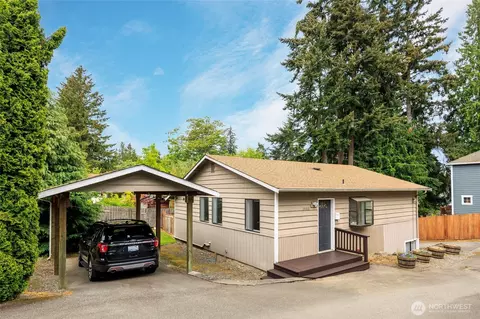 19708 N Park Ave N, Shoreline, WA 98133