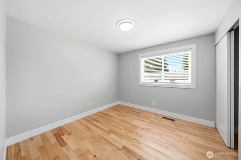 Bedroom - 6809 Washington Ave, Everett, WA 98203 photo 2 of 6