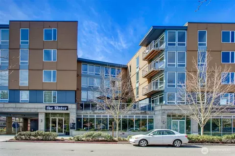 11415 Slater Ave NE #303, Kirkland, WA 98033