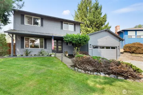 10009 NE 141st St, Kirkland, WA 98034