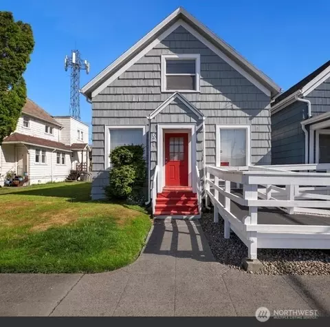 621 W Market St, Aberdeen, WA 98520