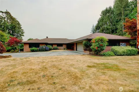 916 N Township St, Sedro Woolley, WA 98284