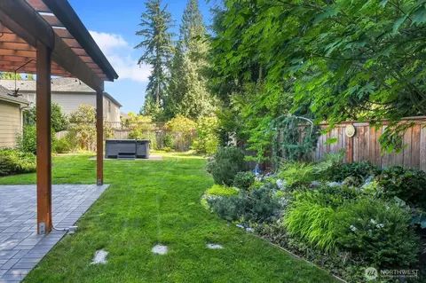 Exterior - 14719 32nd Dr SE, Mill Creek, WA 98012 photo 6 of 7