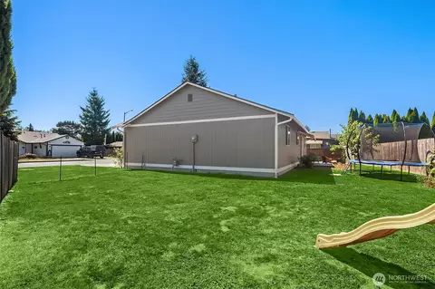 Exterior - 801 Pine St, Sultan, WA 98294 photo 3 of 7