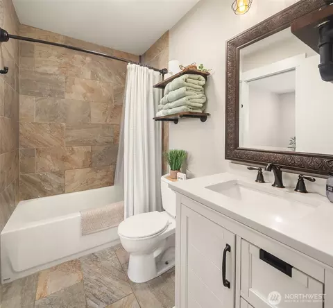 Bath - 801 Pine St, Sultan, WA 98294 photo 1 of 2