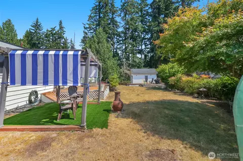 Exterior - 3330 120th St SE, Everett, WA 98208 photo 10 of 17