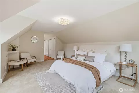 Bedroom - 412 164 Pl SE, Bothell, WA 98012 photo 3 of 5