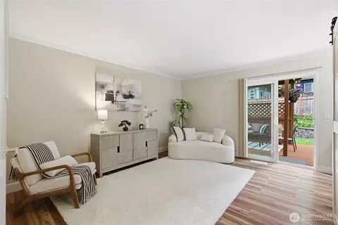 Living - 412 164 Pl SE, Bothell, WA 98012 photo 4 of 5