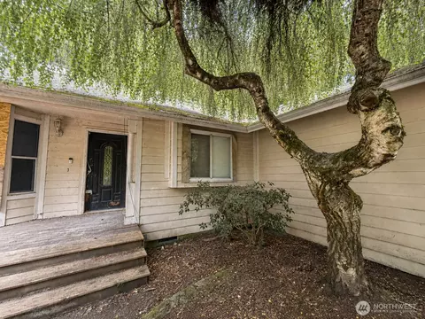 8109 186th Street Ct E, Puyallup, WA 98375