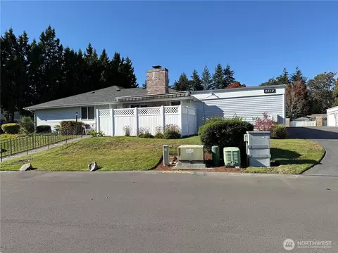 8610 Onyx Dr SW #A, Lakewood, WA 98498