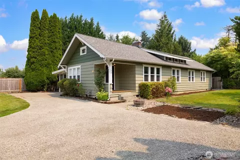 7921 E 139th Ct SE, Puyallup, WA 98372