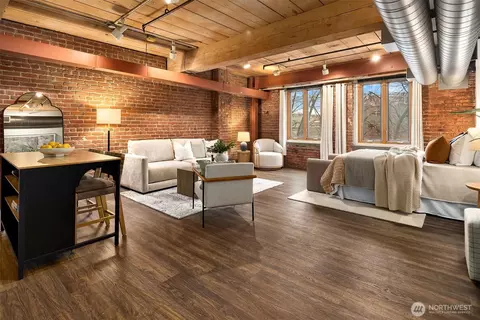 1507 Western Ave #R201, Seattle, WA 98101