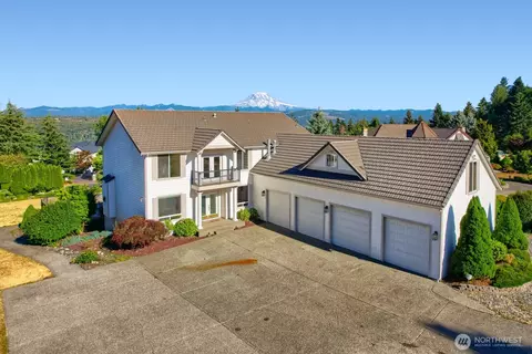 13502 144th St E, Puyallup, WA 98374