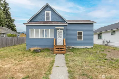 912 E 4th St, Port Angeles, WA 98362