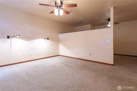 Living - 918 Citadel Dr, Everson, WA 98247 photo 3 of 6