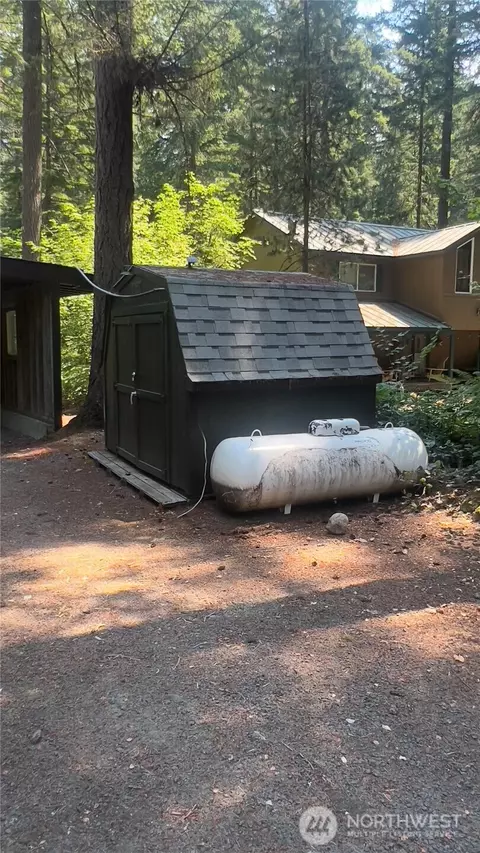 Exterior - 172 Midway Rd, Carson, WA 98616 photo 5 of 5