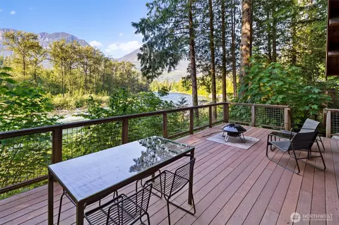 18017 433rd Ave SE, Gold Bar, WA 98251