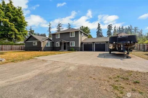 9817 66th Ave E, Puyallup, WA 98373