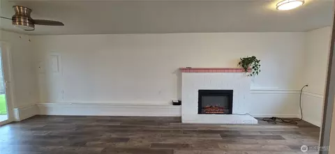 Living - 115 E Roberts Pl, Sequim, WA 98382 photo 6 of 6