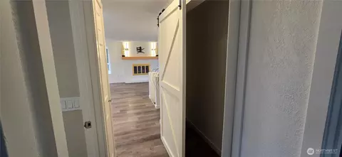 Entry Way - 115 E Roberts Pl, Sequim, WA 98382 photo 3 of 3