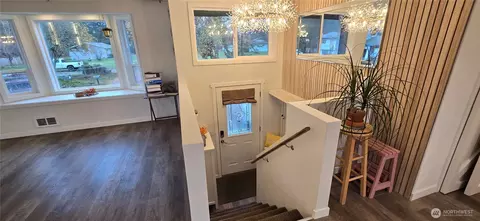 Entry Way - 115 E Roberts Pl, Sequim, WA 98382 photo 2 of 3