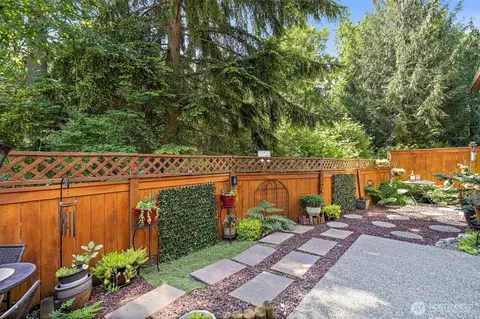 Exterior - 4610 146th Pl SE, Bothell, WA 98012 photo 2 of 5