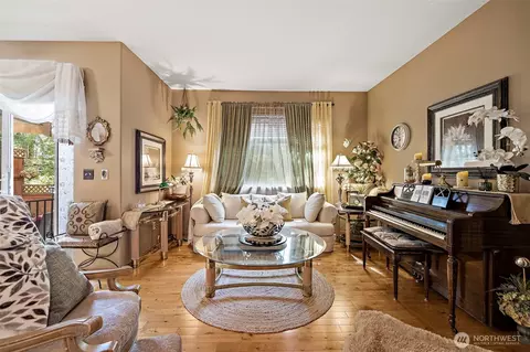 Living - 4610 146th Pl SE, Bothell, WA 98012 photo 1 of 3
