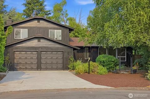 9907 74th St SW, Lakewood, WA 98498