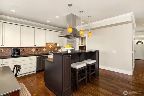 Kitchen - 1109 33rd Ave E, Seattle, WA 98112 photo 3 of 6