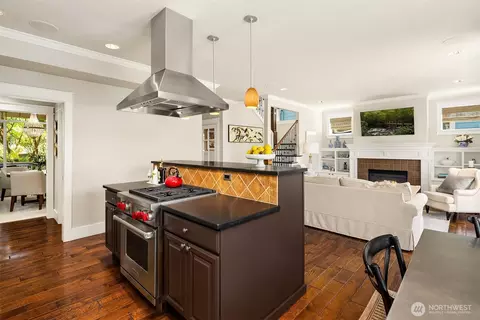 Kitchen - 1109 33rd Ave E, Seattle, WA 98112 photo 4 of 6