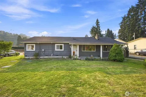 14937 133rd Ave SE, Renton, WA 98058